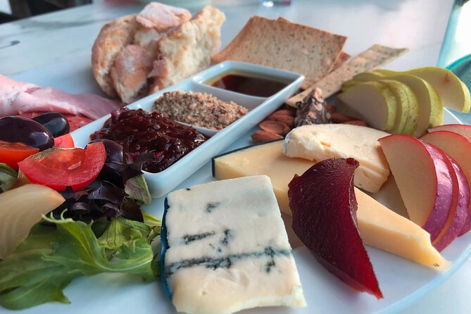 McLaren Vale Winery Small Group Tour with Wine Tasting and Lunch - What the small group changes