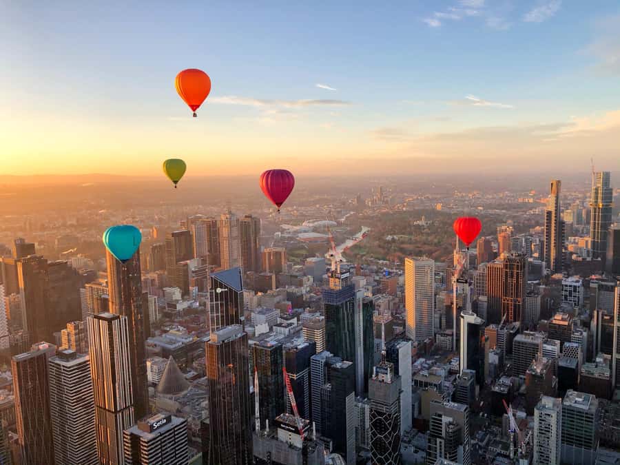 Melbourne: 1-Hour Hot Air Balloon Flight at Sunrise - Why the city route is never guaranteed
