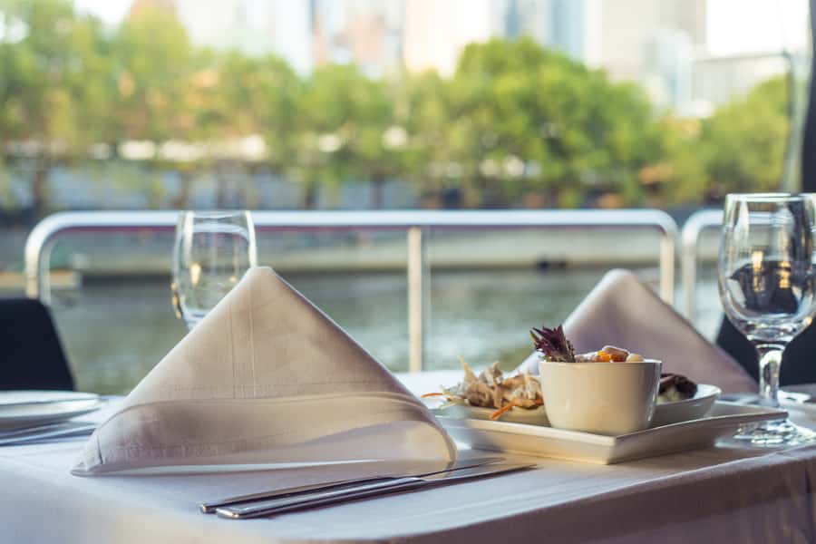 Melbourne: 4-Course Dinner Cruise with Drinks - My verdict: a dinner first, cruise second