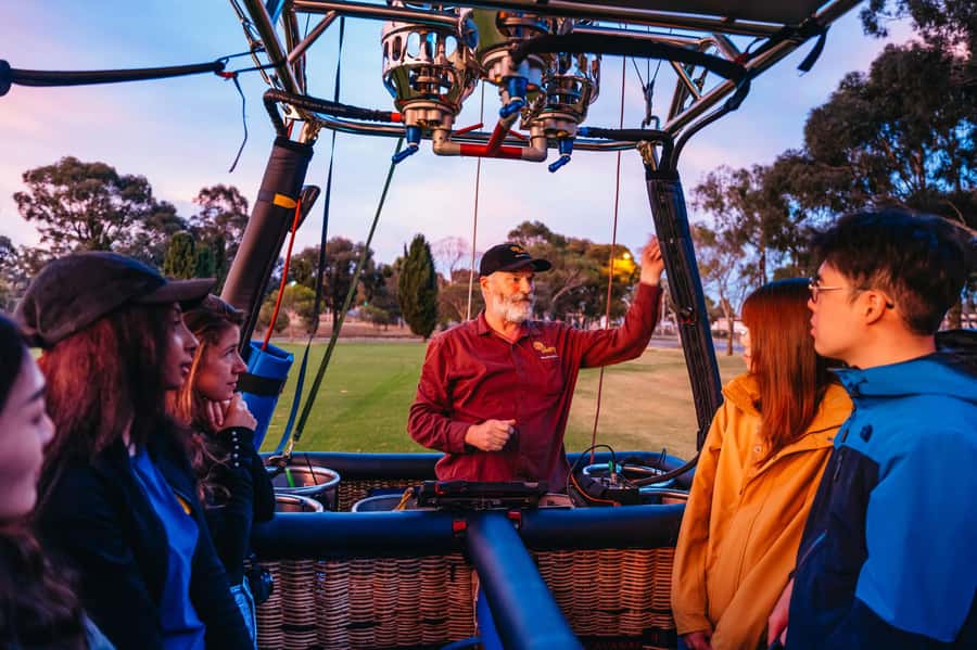Melbourne: Balloon Flight at Sunrise - What the $364 price means