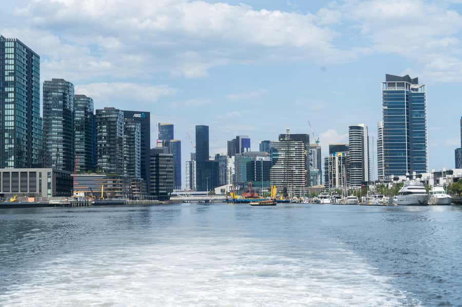 Melbourne City Cruise with Tea, Coffee, and Commentary - Practical tips for a smoother hour