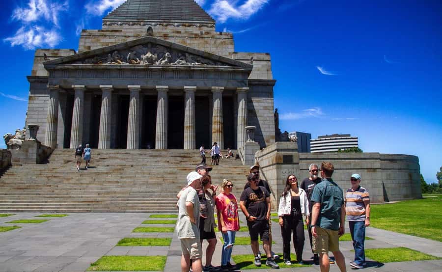 Melbourne: City Highlights Group Tour by Bus - A fast, useful first look at Melbourne