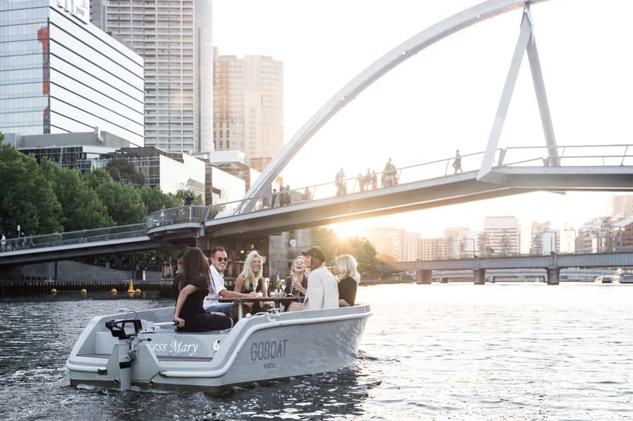 Melbourne: Electric Picnic Boat Rental on the Yarra River - Getting underway on the Yarra River
