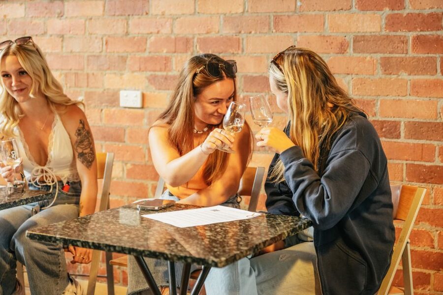 Melbourne: Full-Day Yarra Valley Wine Experience with Lunch - How much wine will you taste?