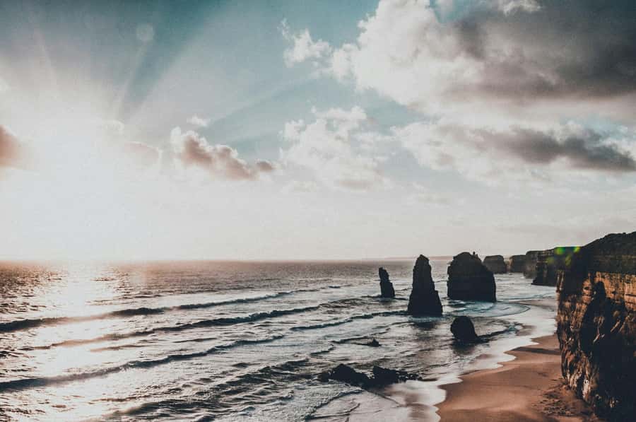 Melbourne: Great Ocean Road Adventure with Iconic Stops - A full day from Melbourne to the southern coast