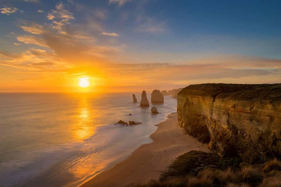 Melbourne: Great Ocean Road Day Tour with kangaroos & koalas - Early pickup from Melbourne and the road west