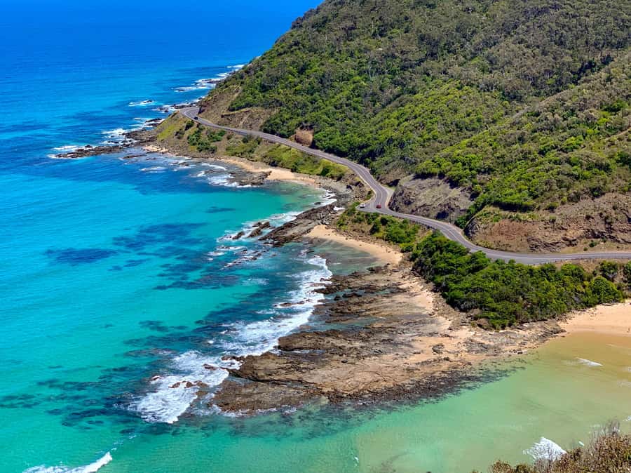 Melbourne: Great Ocean Road Extended–Top Stops&London Bridge - Apollo Bay gives you the day’s main pause