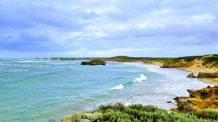 Melbourne: Great Ocean Road to 12 Apostles via the Coastline - Lorne brings beaches and a classic seaside feel