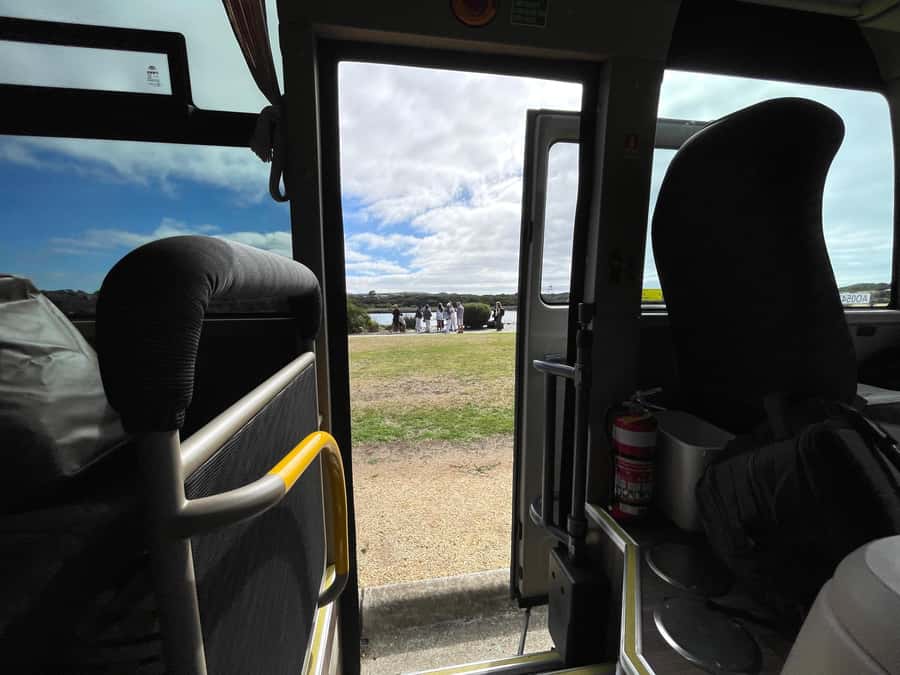 Melbourne: Great Ocean Road to 12 Apostles via the Coastline - Apollo Bay is the best meal break