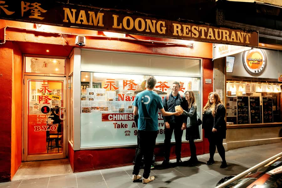 Melbourne: Guided Night-Time Food Walking Tour - Who should book this Melbourne food tour?