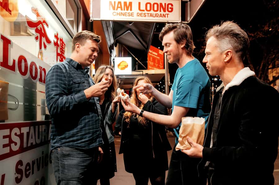 Melbourne: Guided Night-Time Food Walking Tour - Chinatown and Melbourne’s international table