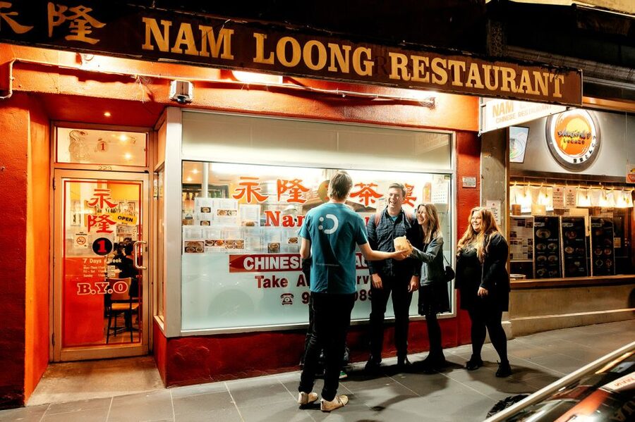 Melbourne: Guided Night-Time Food Walking Tour - The guides make the flexible route work
