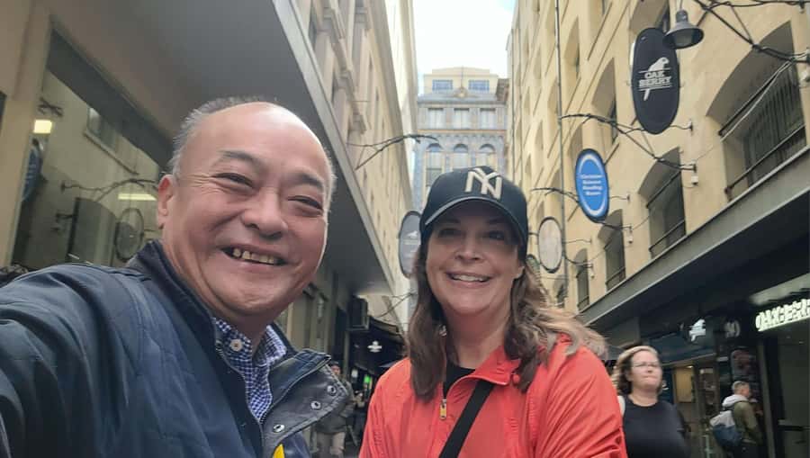 Melbourne Laneways Tour - Street art with a local guide