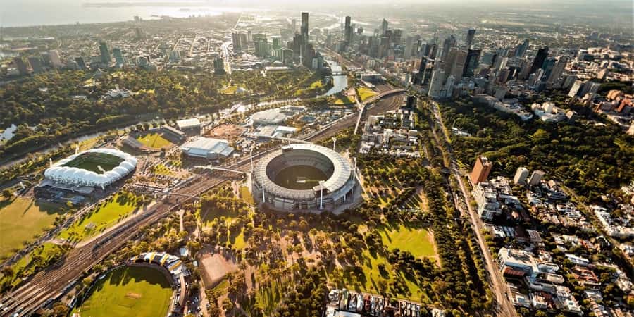 Melbourne: MCG & Sports Venue Sightseeing Tour - Why Melbourne’s sports precinct deserves a tour