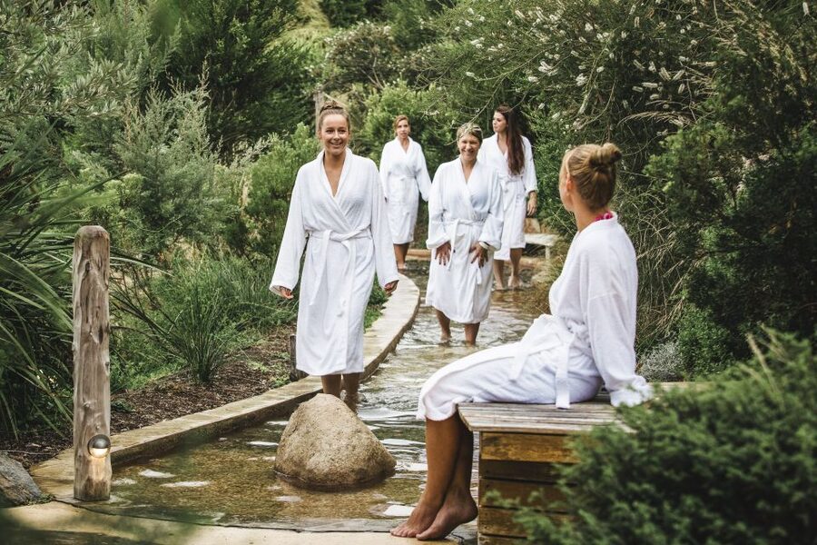 Melbourne: Mornington Peninsula & Hot Springs Tour 8 pax max - Who should book this Mornington Peninsula day?