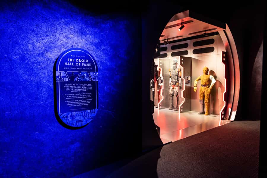 Melbourne Museum: LEGO® Star Wars: The Exhibition Ticket - Building starfighters and custom lightsabers