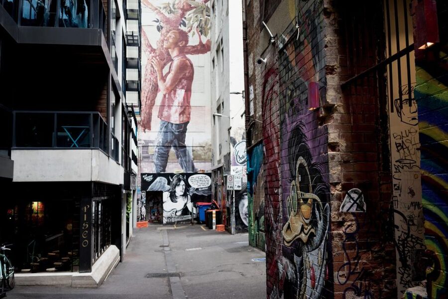 Melbourne: Private Bites & Sights Tour w/ Observation Deck - Food, children, and practical comfort