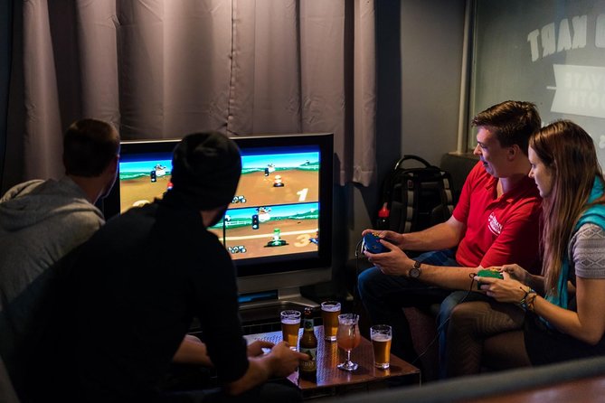 Melbourne's Living Laneway Scene: Local Bars and Their Stories - Cocktail rooms and rooftops bring variety