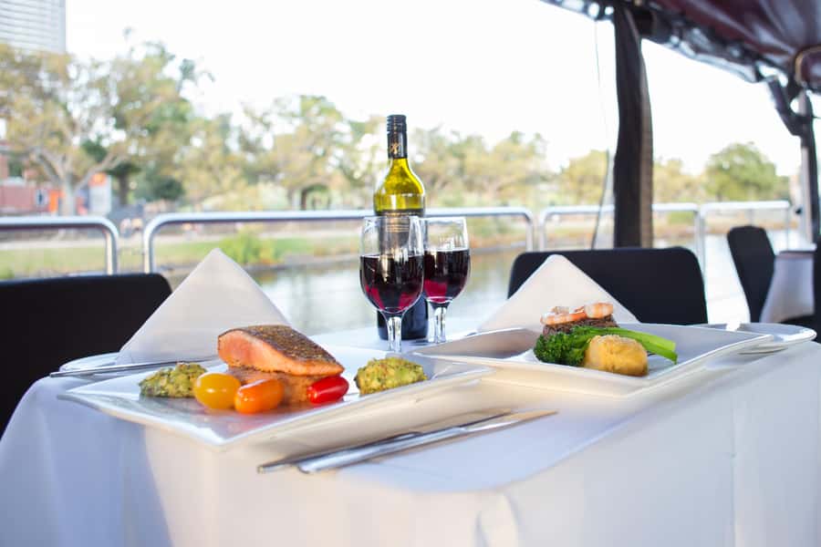 Melbourne: Spirit Of Melbourne Yarra River Lunch Cruise - What the two-hour schedule feels like
