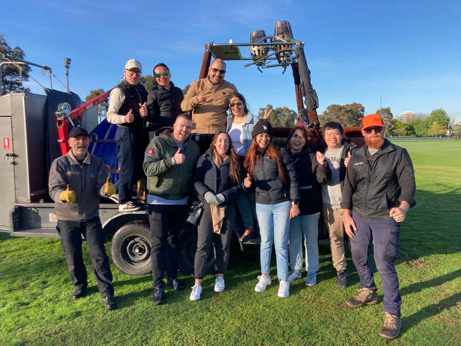 Melbourne: Sunrise Hot Air Balloon Experience - Meeting at the Sofitel or arranging CBD pickup