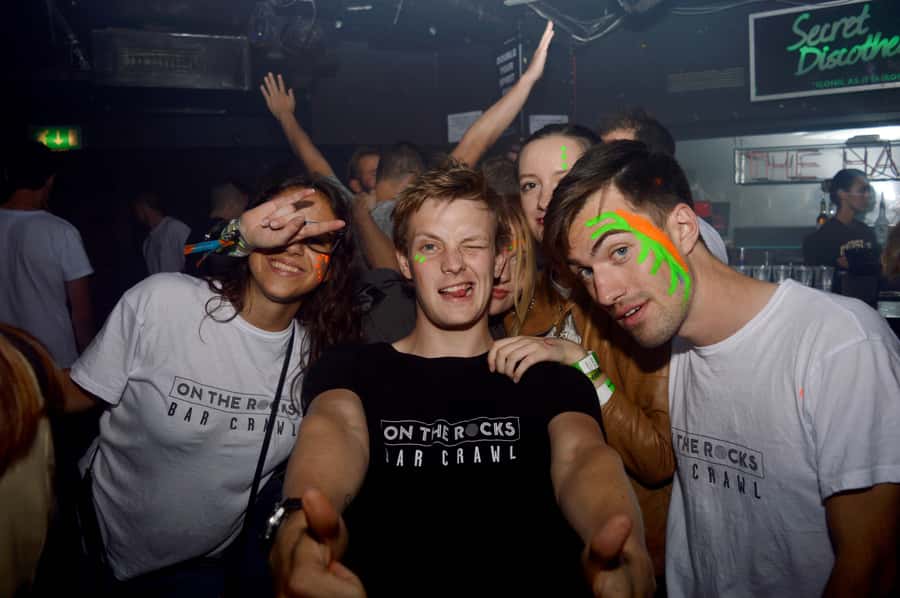 Melbourne: Weekly Bar Crawl: 5 Free shots, Club Entry - The $17 price and what it really buys you