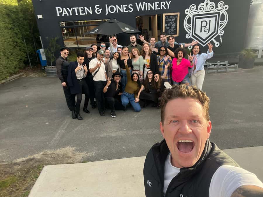 Melbourne: Yarra Valley Food, Wine, Chocolate & Gin Tour - What the day feels like in practice