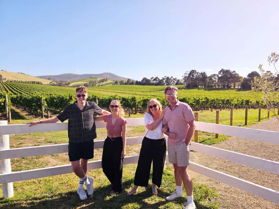 Melbourne: Yarra Valley Half-Day Wine Tour - Payten & Jones: the relaxed, experimental middle stop