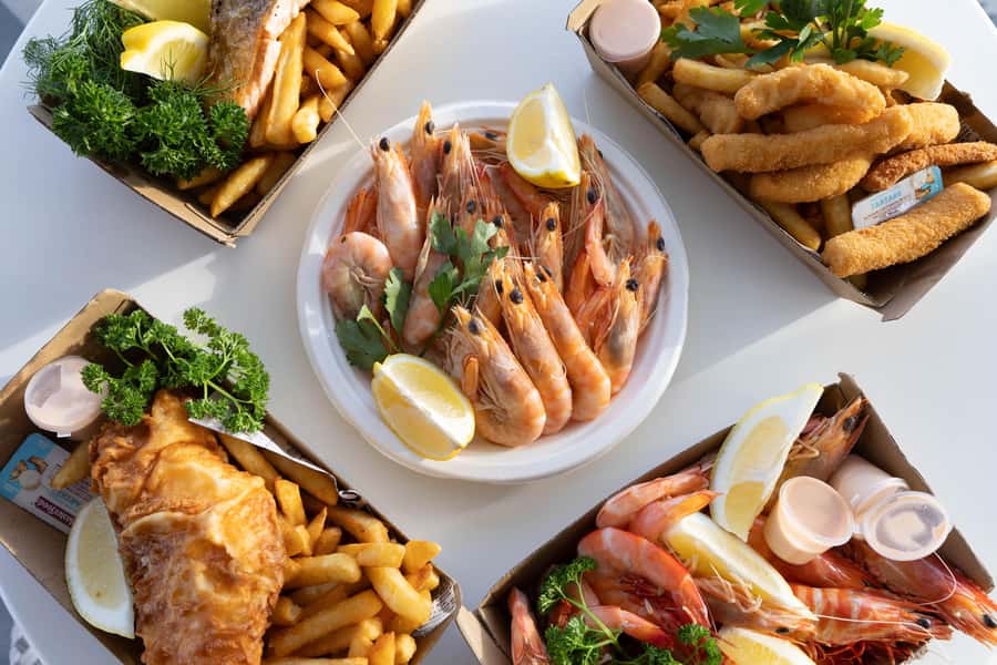 Mooloolaba: Seafood Lunch Cruise - Why this short cruise works so well
