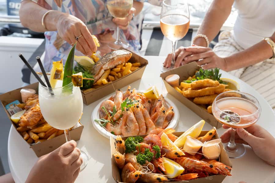 Mooloolaba: Seafood Lunch Cruise - Who will get the most from this cruise