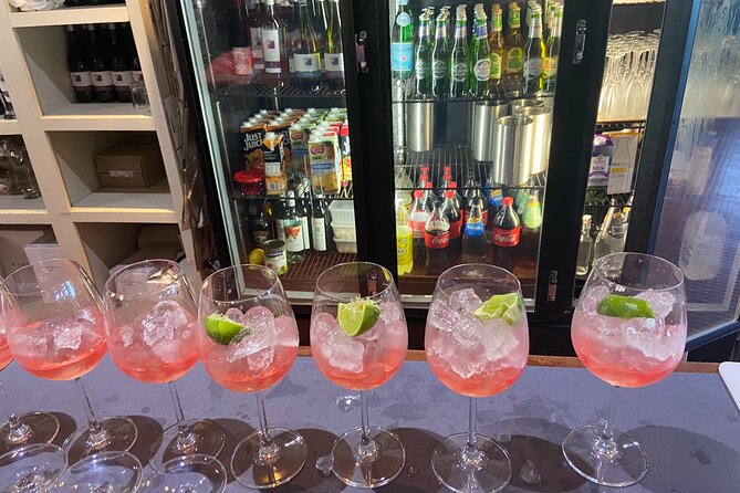 Mount Tamborine Deluxe Wine Tasting with Two Course Lunch - Tamborine Mountain Distillery and the final tasting