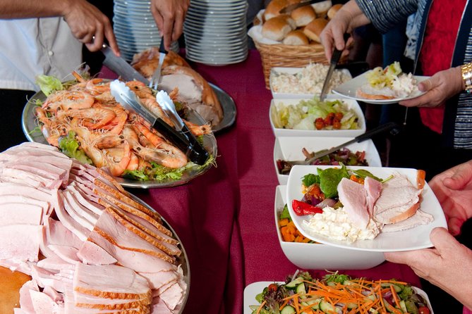 Murray River Day Trip from Adelaide Including Lunch Cruise aboard the Proud Mary - The Adelaide Hills return route