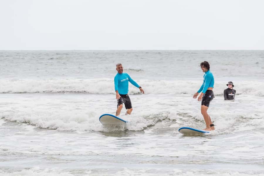 Noosa Heads: 2 Hour Surf Experience on the Sunshine Coast - Timing, parking, and practical planning