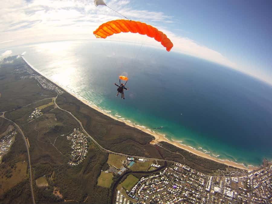 Noosa: Tandem Skydive Experience - Training, equipment, and the three-hour schedule