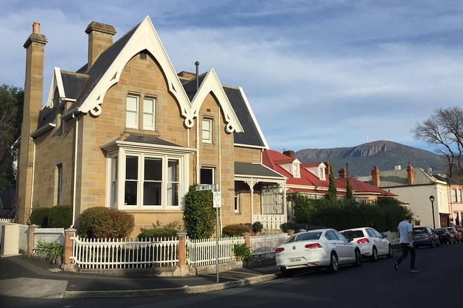 Old Hobart Pub Walking Tour - The Stories Behind Convicts and Smugglers