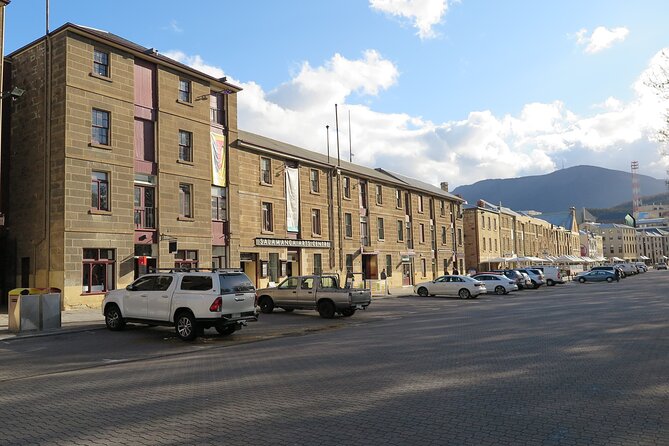 Old Hobart Pub Walking Tour - Timing, Weather, and Comfort