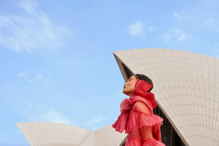 Opera Performance Tickets at the Sydney Opera House - Why an opera night works so well at the Sydney Opera House