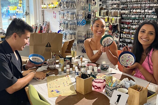 Paint and Sip Classes Brisbane: Ceramic Plates & Bowls - Key points to know before booking
