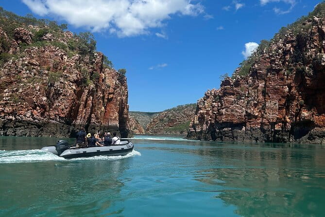 Pearl Luggers Tour in Broome - Group size, access, and small practical details
