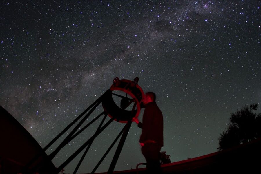 Perth: Gravity Discovery Centre Nighttime Experience Ticket - What you can see through the observatory telescopes