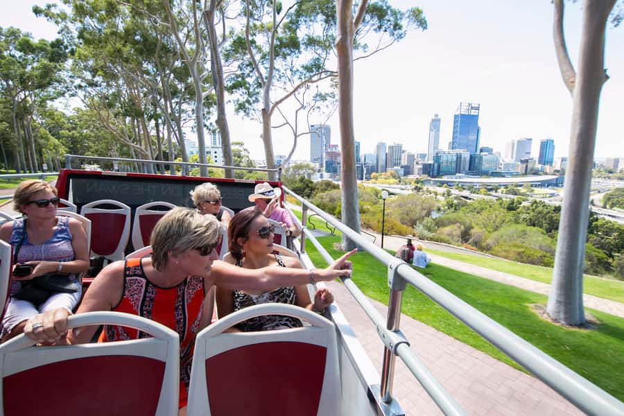 Perth: Hop-on Hop-off Sightseeing Bus Ticket - Why this bus works well on a first day in Perth