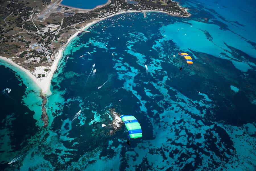 Perth: Rottnest Island Skydive and Ferry Package - Finding the airfield and checking in