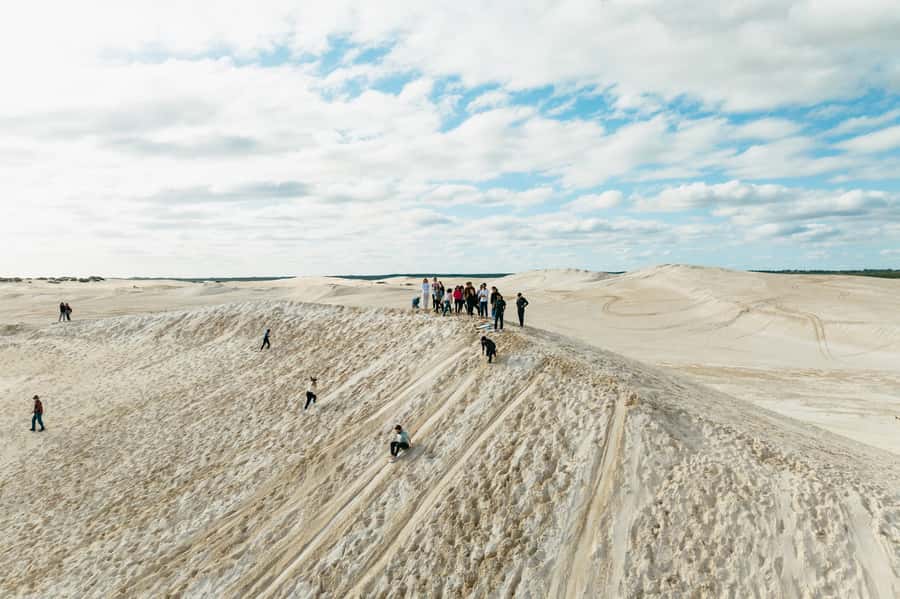 Pinnacles Desert: Sunset BBQ & Stargazing Tour +Sandboarding - Key points at a glance