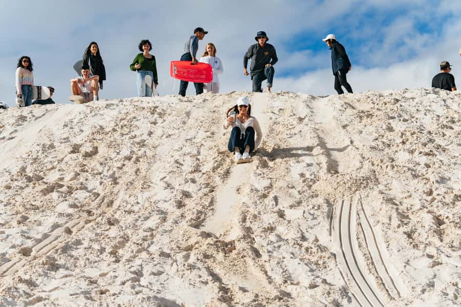 Pinnacles Desert: Sunset BBQ & Stargazing Tour +Sandboarding - The night sky with telescopes