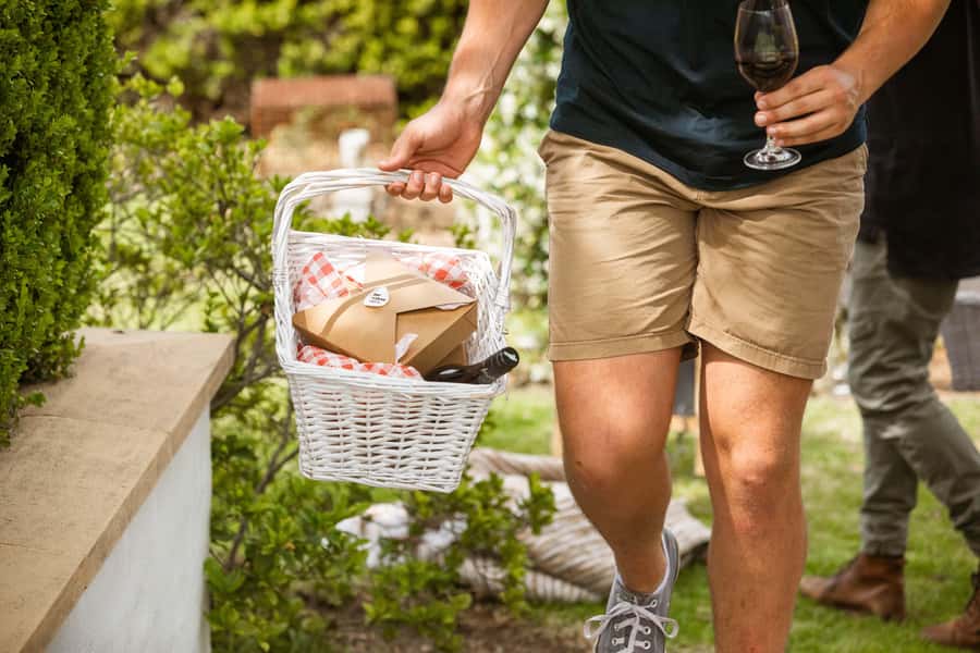 Pokolbin: Picnic & Wine Tasting at Audrey Wilkinson Vineyard - What comes in the picnic hamper