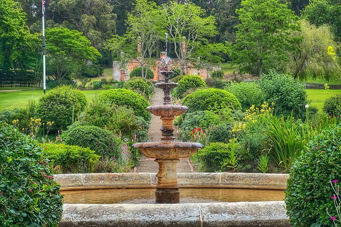 Port Arthur Full-day Guided Tour with Harbour Cruise and Tasman National Park - The harbour cruise around Isle of the Dead