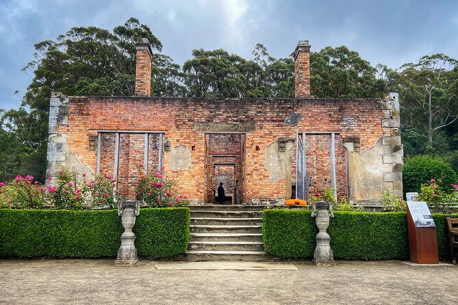Port Arthur Full-day Guided Tour with Harbour Cruise and Tasman National Park - The Tasmanian Chocolate Foundry stop