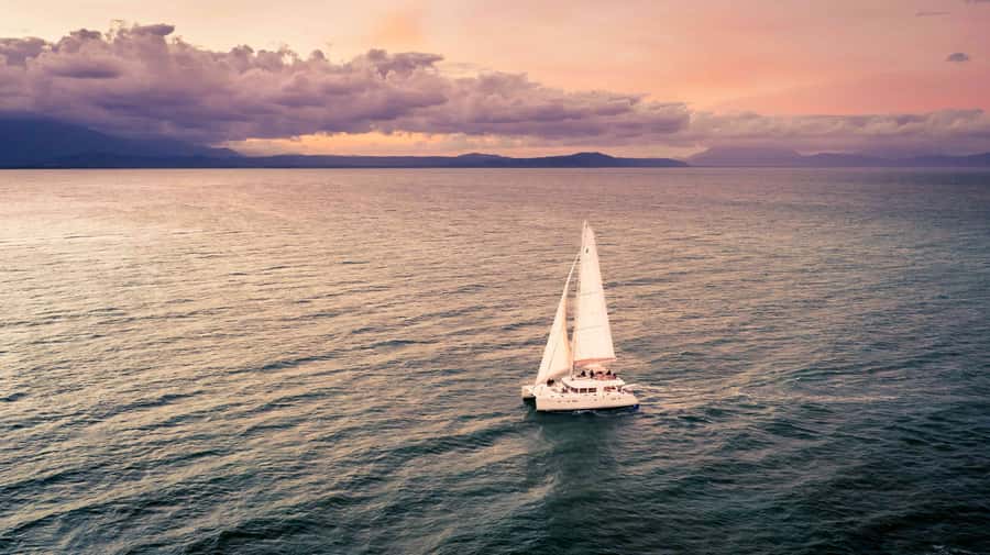 Port Douglas: Sunset Sailing Cruise on Luxury Catamaran - Practical tips for making the evening better