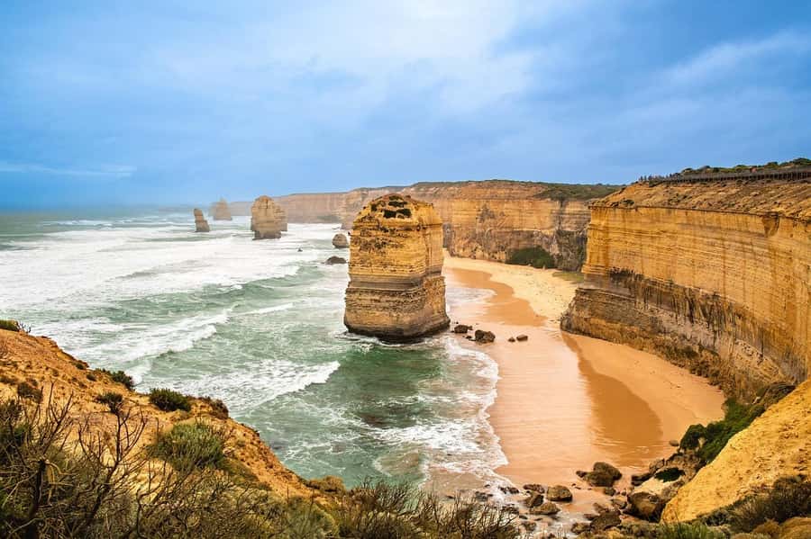 Premium Great Ocean Road Reverse Tour 13Pax Max Hotel PickUP - Twelve Apostles, Gibson Steps, and the Razorback