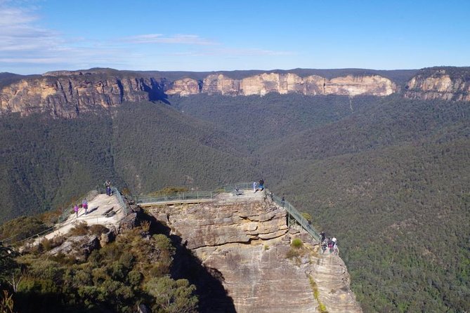 PRIVATE Blue Mountains tour & Koalas, Kangaroos, Cruise plus more - Leura, a short village pause
