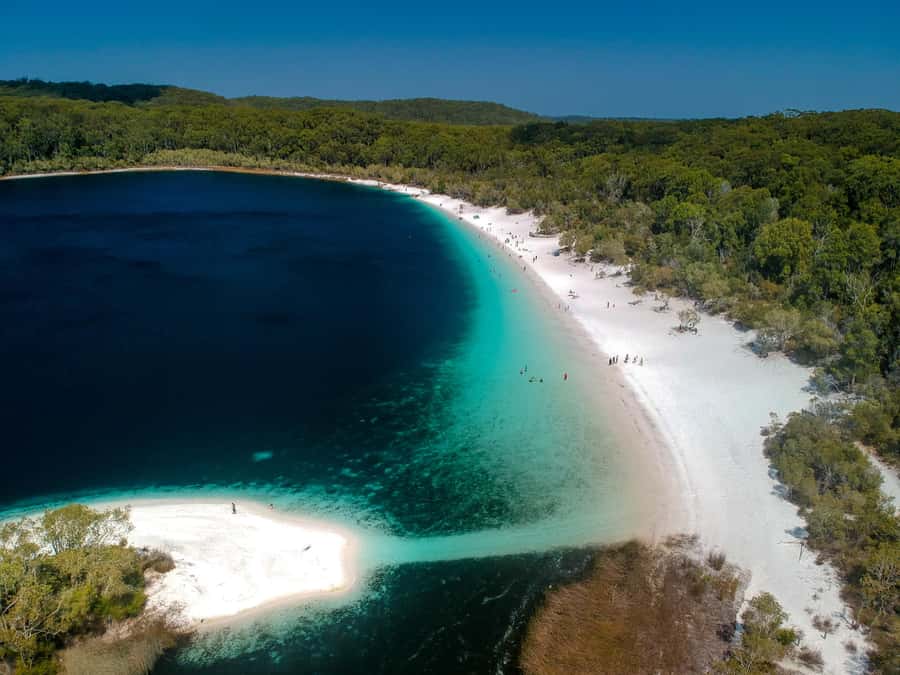 Rainbow Beach: 3-Day K'gari (Fraser Island) 4WD Adventure - Lake McKenzie and its white sand